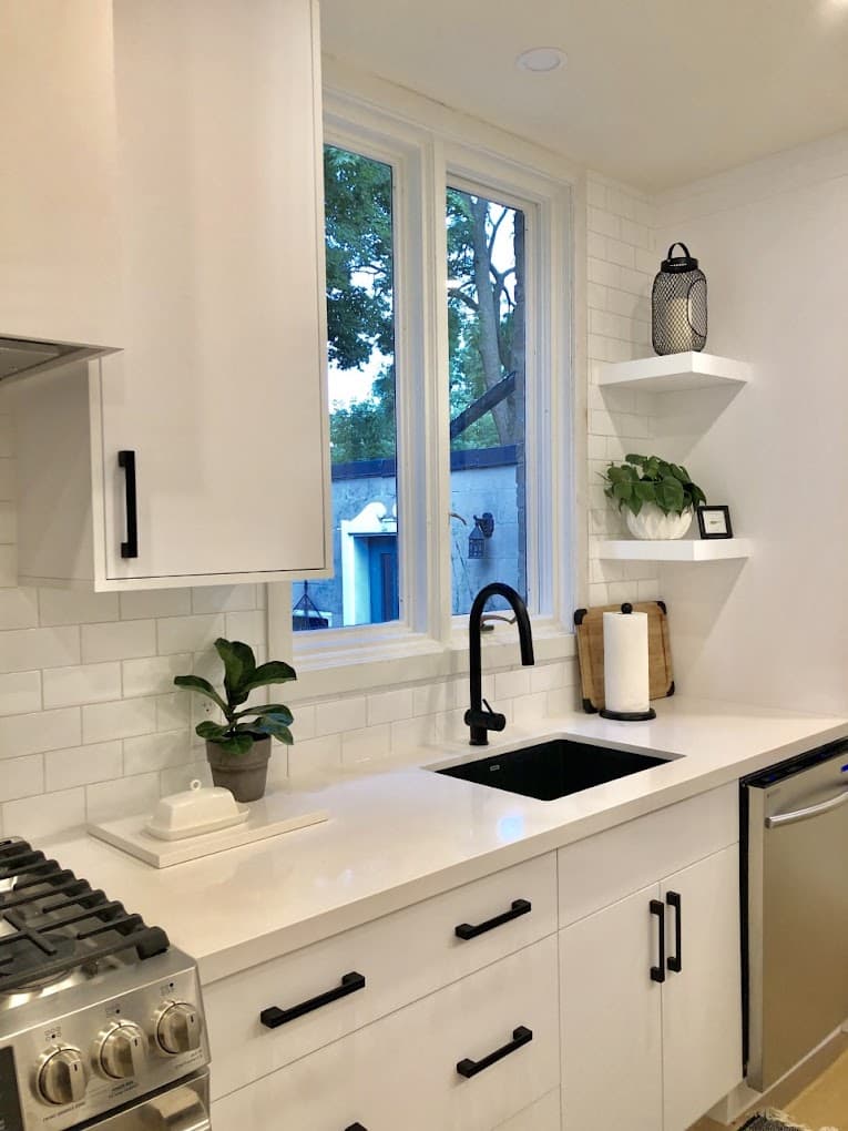 Kitchen countertop 11